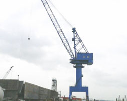 新加坡BATAM船廠